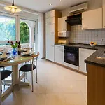 Апартаменты Apartments Vanessa Драмаль